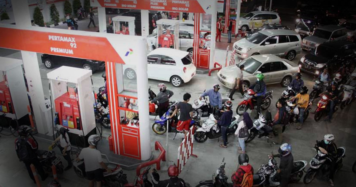 Antrean BBM Mengular di Lhokseumawe hingga Kilometer, Dampak Gejolak Konflik Timur Tengah