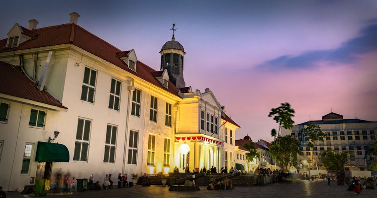 Seharian Berburu Foto Estetik di Kota Tua Jakarta dari Pagi hingga Senja